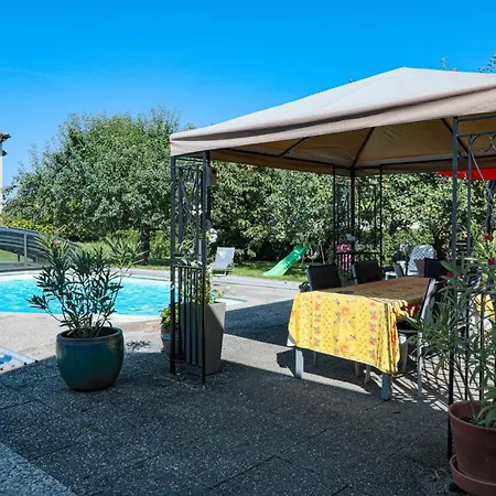 Apartment Les Volets Bleus Morges